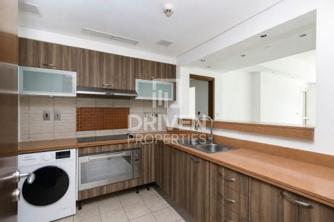 Apartamento en Marina Residences, Palm Jumeirah, Dubai, 2 dormitorios, 179.77 m², № 142873 - foto 5