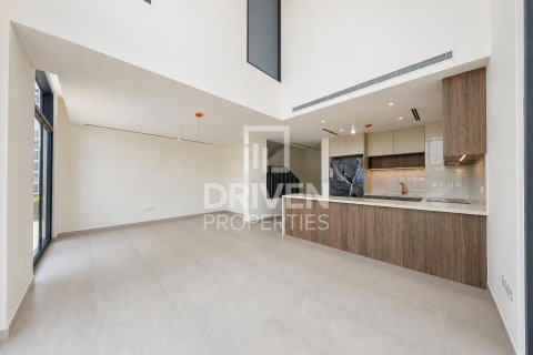 Adosado en Mudon, Dubai, 4 dormitorios, 240.06 m², № 142876 - foto 5