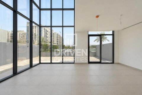 Adosado en Mudon, Dubai, 4 dormitorios, 240.06 m², № 142876 - foto 8
