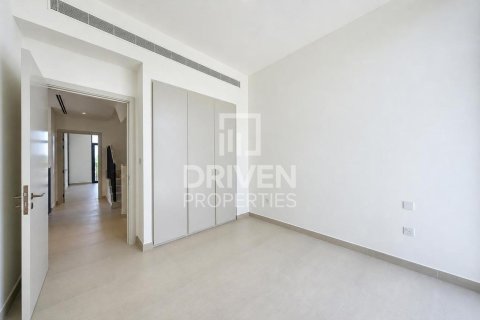 Adosado en Mudon, Dubai, 4 dormitorios, 240.06 m², № 142876 - foto 17