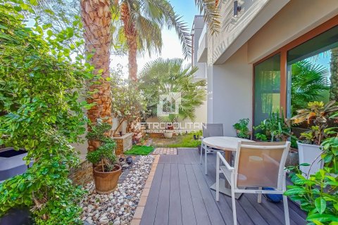 Villa à Meydan, Dubai, 6 chambres, 563 m², № 72785 - photo 2