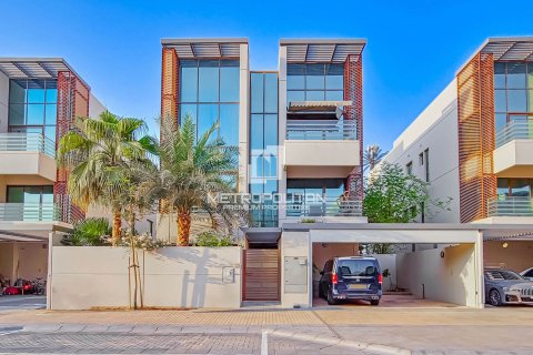 Villa à Meydan, Dubai, 6 chambres, 563 m², № 72785 - photo 1