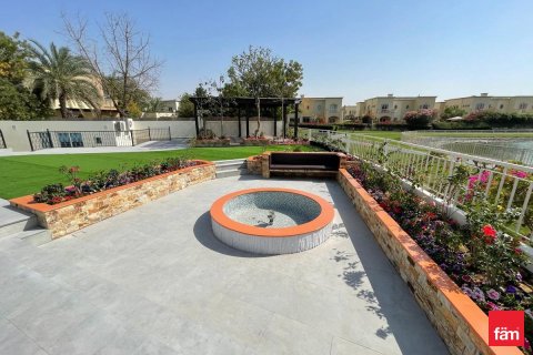 Villa à Dubai, 6 chambres, 700.9 m², № 40338 - photo 21