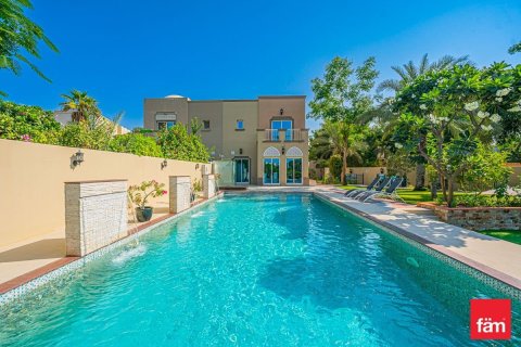 Villa à Dubai, 6 chambres, 700.9 m², № 40338 - photo 16
