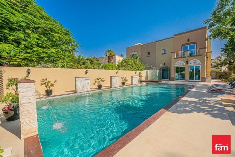 Villa à Dubai, 6 chambres, 700.9 m², № 40338 - photo 17