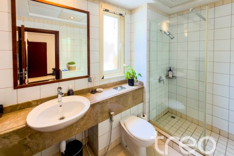 Купить виллу в Saheel, Арабиан Ранчес, Дубай: 5 спален, 450.49м², № 134695 - фото 6