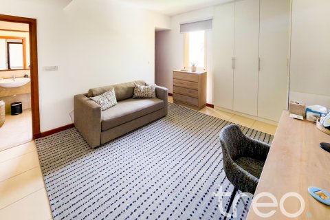 Купить виллу в Saheel, Арабиан Ранчес, Дубай: 5 спален, 450.49м², № 134695 - фото 12