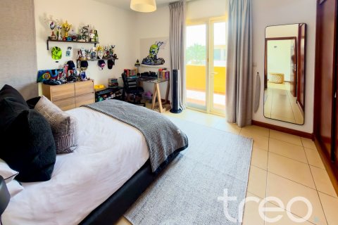 Купить виллу в Saheel, Арабиан Ранчес, Дубай: 5 спален, 450.49м², № 134695 - фото 8