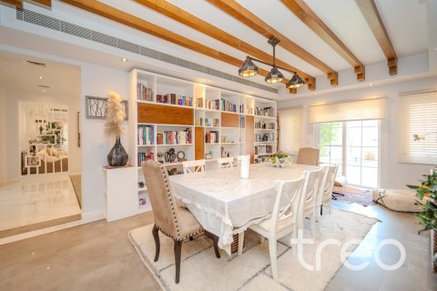 Villa à Arabian Ranches, Dubai, 6 chambres, 485.88 m², № 134692 - photo 23