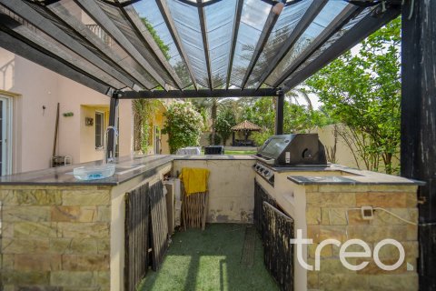 Villa à Arabian Ranches, Dubai, 6 chambres, 485.88 m², № 134692 - photo 7