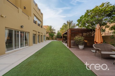 Villa à Arabian Ranches, Dubai, 7 chambres, 505.67 m², № 134698 - photo 27