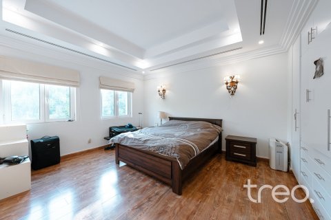 Villa à Arabian Ranches, Dubai, 7 chambres, 505.67 m², № 134698 - photo 11