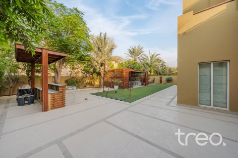 Villa à Arabian Ranches, Dubai, 7 chambres, 505.67 m², № 134698 - photo 26