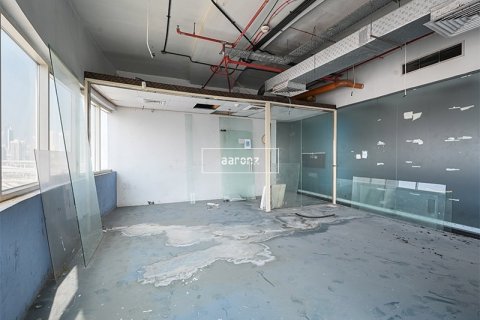 Office in Jumeirah Lake Towers, Dubai 347.9 sq.m. № 11118 - photo 6