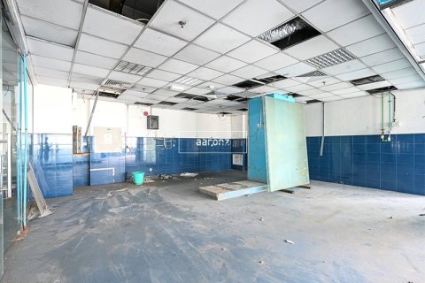 Office in Jumeirah Lake Towers, Dubai 347.9 sq.m. № 11118 - photo 4