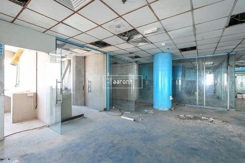 Office in Jumeirah Lake Towers, Dubai 347.9 sq.m. № 11118 - photo 1