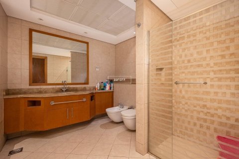 Apartamento en Jumeirah Beach Residence, Dubai, 2 dormitorios, 152.7 m², № 42551 - foto 10