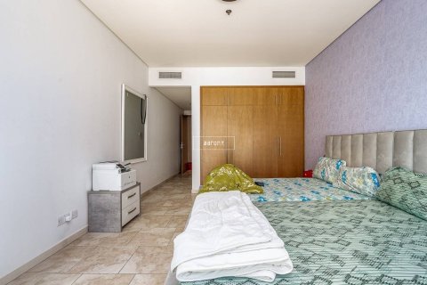 Apartamento en Jumeirah Beach Residence, Dubai, 2 dormitorios, 152.7 m², № 42551 - foto 3