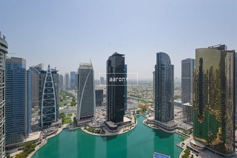 Снять в аренду квартиру в Джумейра Лейк Тауэрс, Дубай: 2 спальни, 154.7м², № 42543 - фото 1
