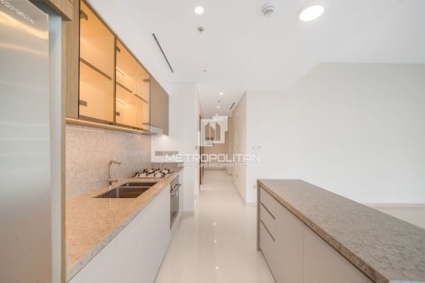 Appartement à EMAAR Beachfront, Dubai Harbour, Dubai, 2 chambres, 151 m², № 14978 - photo 18