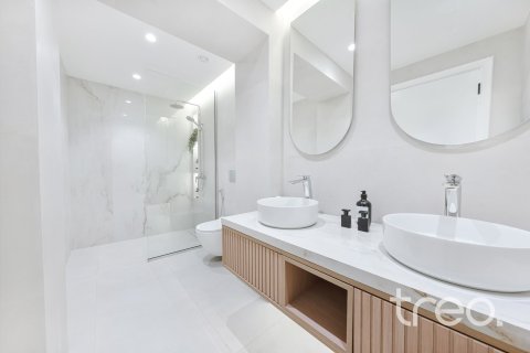 Villa en Arabian Ranches, Dubai, 4 dormitorios, 331.29 m², № 120131 - foto 17