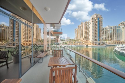 Apartamento en Tiara Residences, Palm Jumeirah, Dubai, 3 dormitorios, 211 m², № 73447 - foto 11