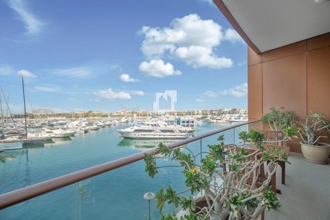 Apartamento en Tiara Residences, Palm Jumeirah, Dubai, 3 dormitorios, 211 m², № 73447 - foto 10