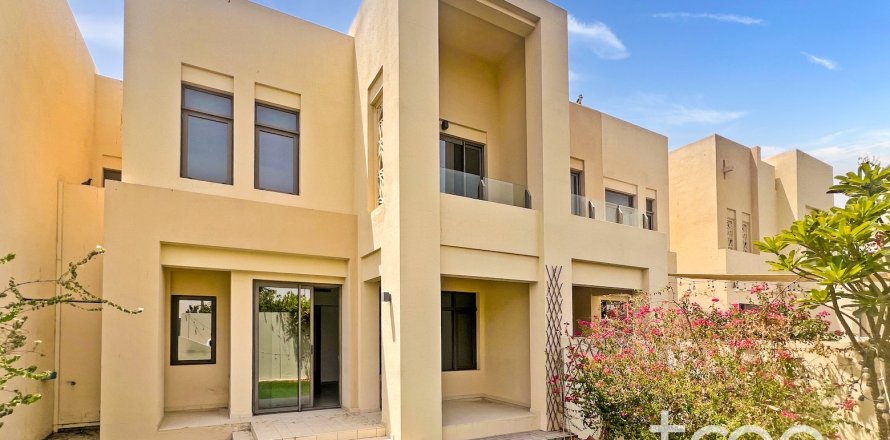 Townhouse in Mira Oasis 3, Reem, Dubai 3 bedrooms, 207.73 sq.m. № 124757