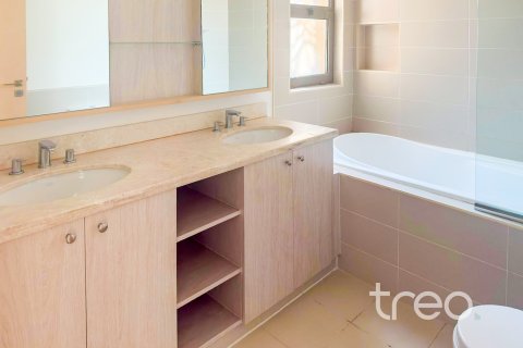 Townhouse in Mira Oasis 3, Reem, Dubai 3 bedrooms, 207.73 sq.m. № 124757 - photo 23