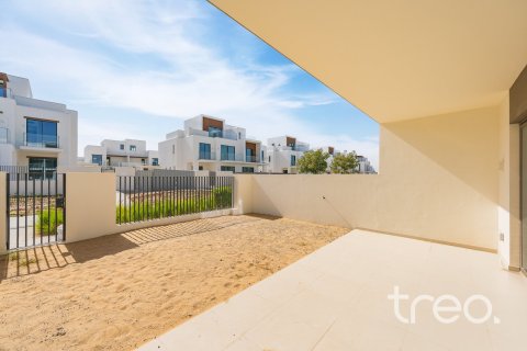 Townhouse in The Valley, Dubai 3 bedrooms, 190.08 sq.m. № 124760 - photo 9