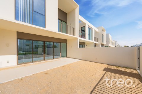 Townhouse in The Valley, Dubai 3 bedrooms, 190.08 sq.m. № 124760 - photo 15