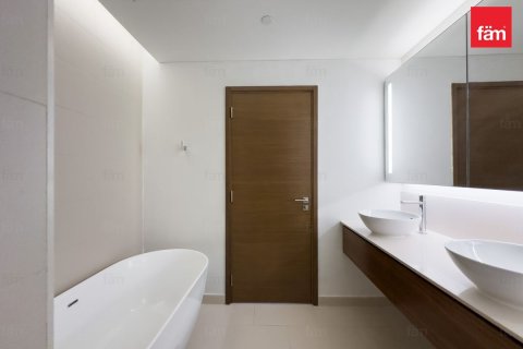 Apartment in City Walk, Dubai 2 bedrooms, 185.2 sq.m. № 133100 - photo 9