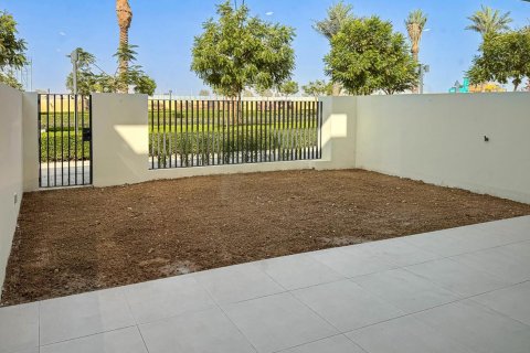 Снять в аренду таунхаус в Al Manara, Jumeirah Village Triangle, Дубай: 3 спальни, 174.00731900м², № 133101 - фото 13