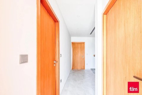 Снять в аренду таунхаус в Дубае: 4 спальни, 285.4м², № 133103 - фото 11