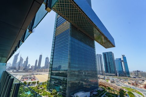 Apartment in Zabeel, Dubai 2 bedrooms, 166 sq.m. № 109614 - photo 2