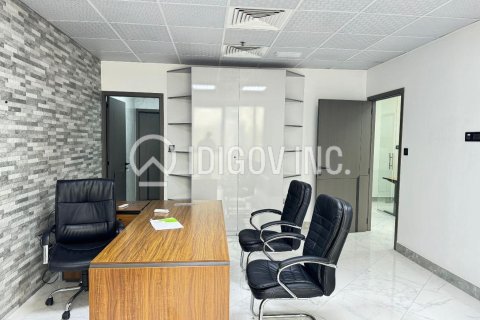 Office in Business Bay, Dubai 102 sq.m. № 48085 - photo 7