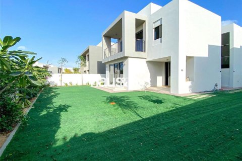 Villa in Sidra Villas, Dubai Hills Estate, Dubai 3 bedrooms, 464 sq.m. № 44860 - photo 2