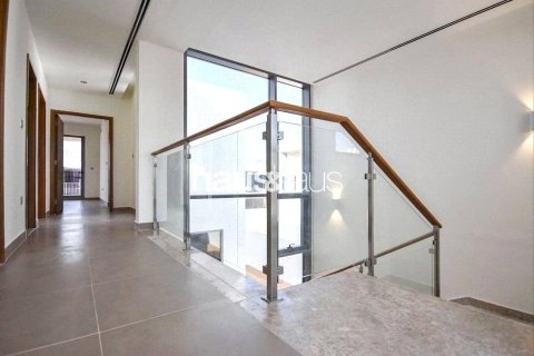 Villa in Sidra Villas, Dubai Hills Estate, Dubai 3 bedrooms, 464 sq.m. № 44860 - photo 13