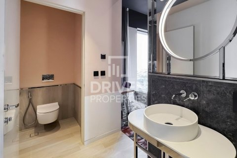 Apartment in Business Bay, Dubai 2 bedrooms, 75 sq.m. № 87182 - photo 11