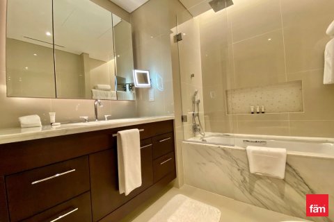 Apartment in Downtown Dubai (Downtown Burj Dubai), Dubai 2 bedrooms, 157.9 sq.m. № 113609 - photo 9