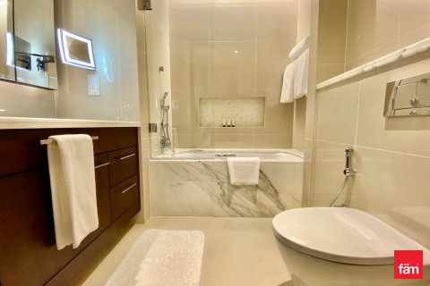 Apartment in Downtown Dubai (Downtown Burj Dubai), Dubai 2 bedrooms, 157.9 sq.m. № 113609 - photo 10