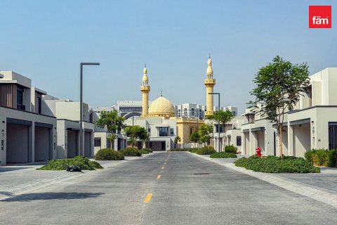 Townhouse in Jebel Ali, Dubai 3 bedrooms, 238 sq.m. № 123273 - photo 28