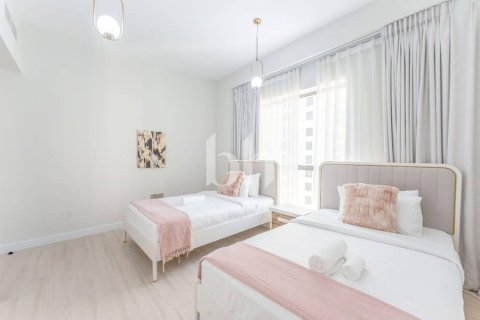 Apartment in Jumeirah Beach Residence, Dubai 2 bedrooms, 118 sq.m. № 58581 - photo 15