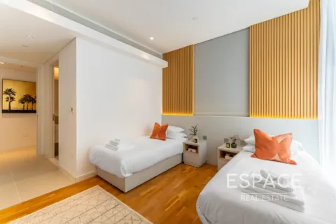 Apartment in Bluewaters, Dubai 2 bedrooms, 165 sq.m. № 122826 - photo 11