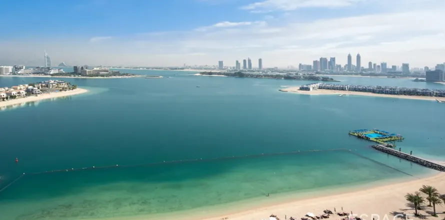 Apartment in Palm Jumeirah, Dubai 3 bedrooms, 222 sq.m. № 122828
