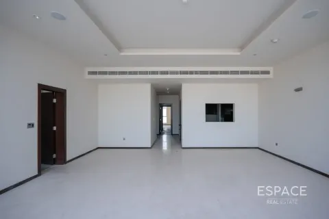 Apartment in Palm Jumeirah, Dubai 3 bedrooms, 222 sq.m. № 122828 - photo 10