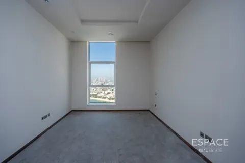 Apartment in Palm Jumeirah, Dubai 3 bedrooms, 222 sq.m. № 122828 - photo 11