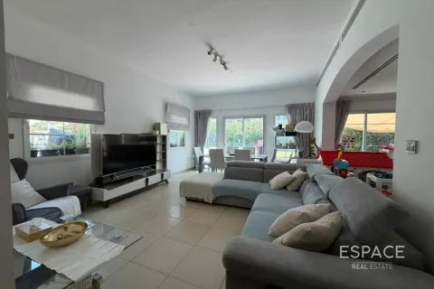 فيلا في Jumeirah Village Triangle, دبي 2 غرف نوم, 278 م² رقم 122830 - صورة 6