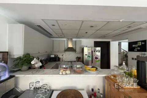 فيلا في Jumeirah Village Triangle, دبي 2 غرف نوم, 278 م² رقم 122830 - صورة 7