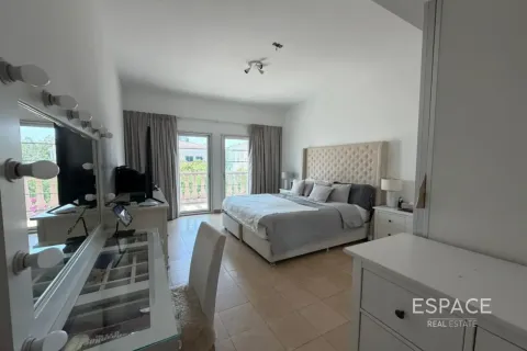 فيلا في Jumeirah Village Triangle, دبي 2 غرف نوم, 278 م² رقم 122830 - صورة 8